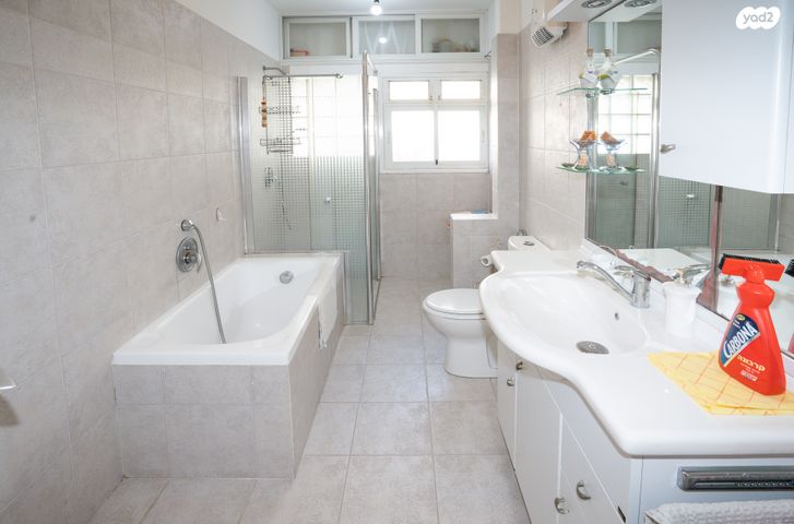 בית פרטי/ קוטג', בן יהודה 33, הרצליה