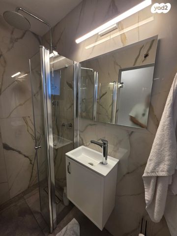 דירה, אלמוגים 23, אילת