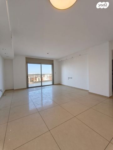 דירה, אבן חן, נווה ים, ראשון לציון