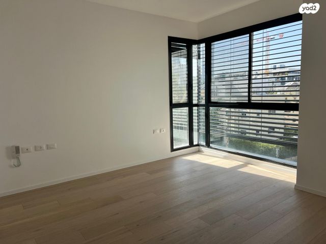 דירה, שדרות סמאטס 21, הצפון החדש - צפון, תל אביב יפו