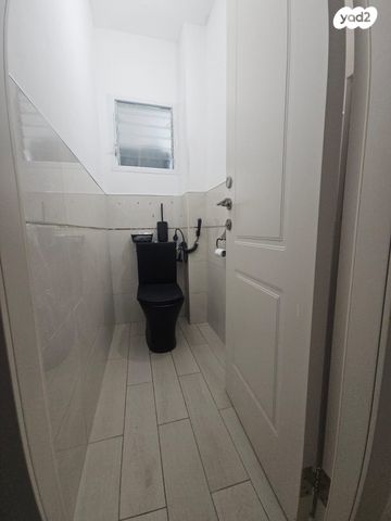 דירת גן, שדרות