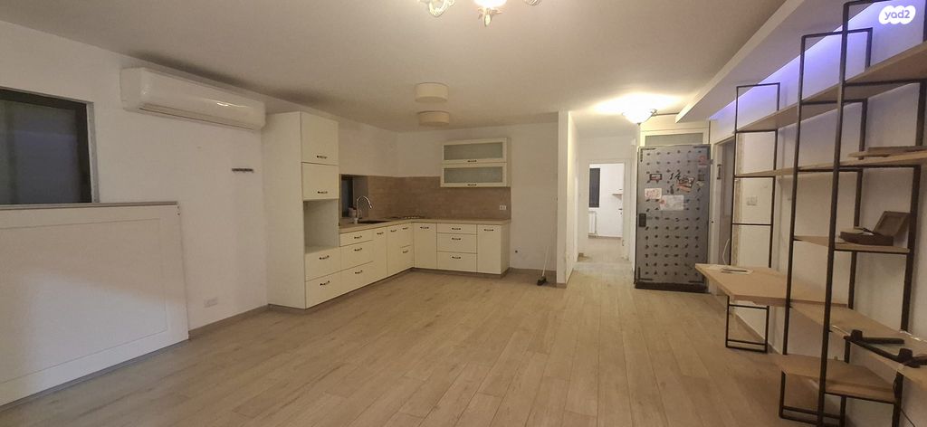 דירה, מבשרת ציון