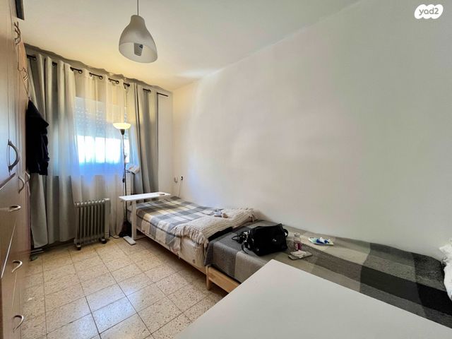 דירה, שמחה הולצברג, פסגת זאב, ירושלים