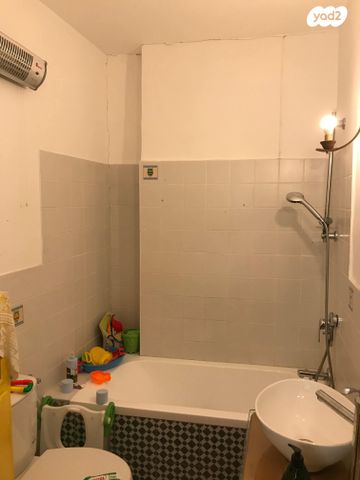 בית פרטי/ קוטג', חסידי האומות 17, מכללת תל אביב יפו, דקר, תל אביב יפו