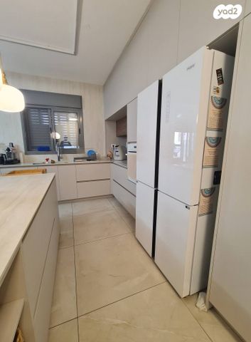 דירת גן, כ"ט בנובמבר, השכונה המערבית, מגדל העמק