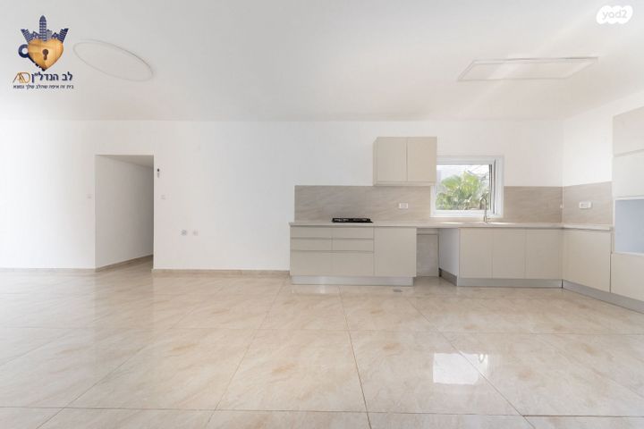 דירה, חיל החימוש 18, נווה חוף, ראשון לציון