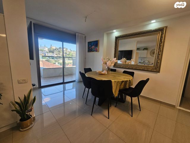 דירה, אברהם שטרן, קרית היובל, ירושלים