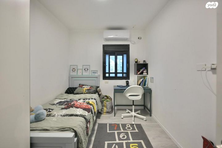 דירת גן, זלמן שז"ר 31, נווה חוף, ראשון לציון