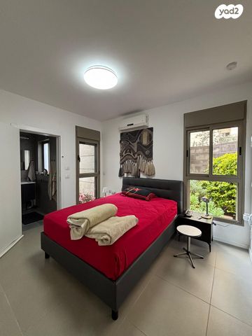 דירת גן, הרצל, ליבת העיר, יהוד מונוסון