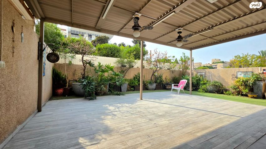 דירת גן, ברל כצנלסון 10, קרית ספיר, כפר סבא