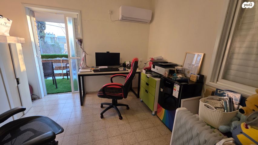 דו משפחתי, הגבעה, קרית יערים, רמת השרון