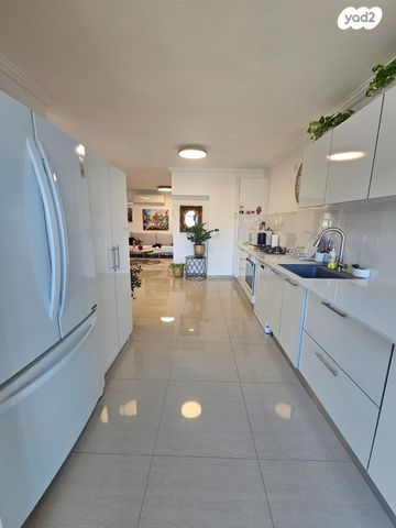 דירה, אברהם שטרן, קרית היובל, ירושלים