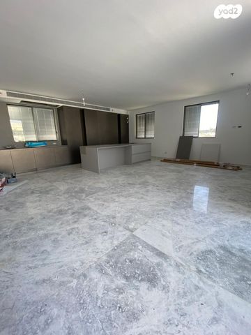 גג/ פנטהאוז, יונתן הופסי 5, הצפון החדש - צפון, תל אביב יפו