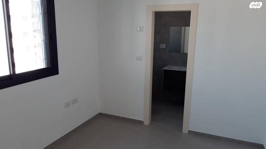 דירה, אור ים, אור עקיבא