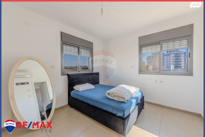 דירה, אירוס, עפולה