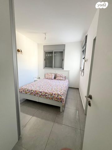 גג/ פנטהאוז, שמעון פרס 7, המחנה הצבאי, קרית מלאכי