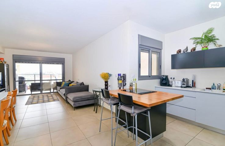 דירה, מיכאל גלפנשטיין 1, אור עקיבא