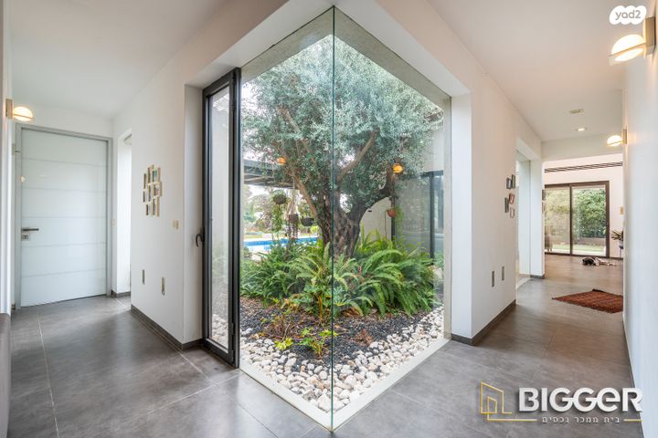 בית פרטי/ קוטג', פרדס חנה כרכור