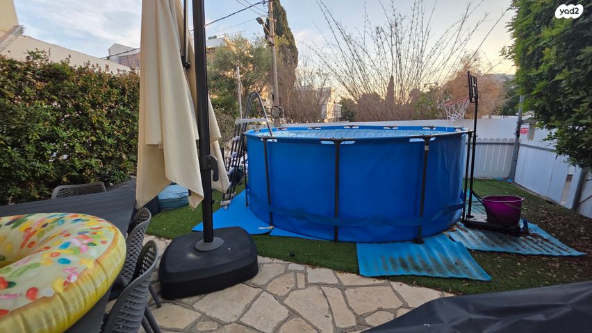 דו משפחתי, הגבעה, קרית יערים, רמת השרון