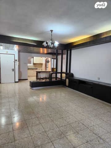 דירה, הדר, הרצליה הירוקה, נווה עובד, הרצליה