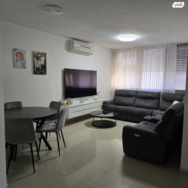 דירה, חנה ומיכאל לוין 12, רביבים, גני ראשון, ראשון לציון