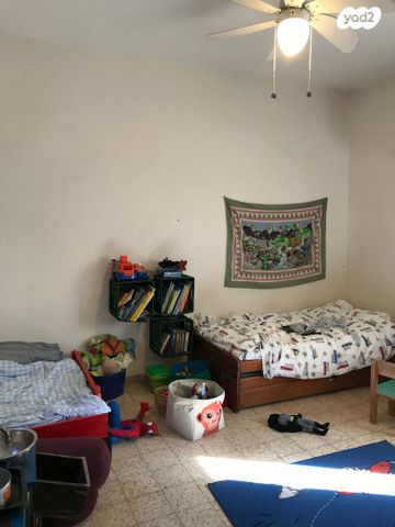 בית פרטי/ קוטג', חסידי האומות 17, מכללת תל אביב יפו, דקר, תל אביב יפו