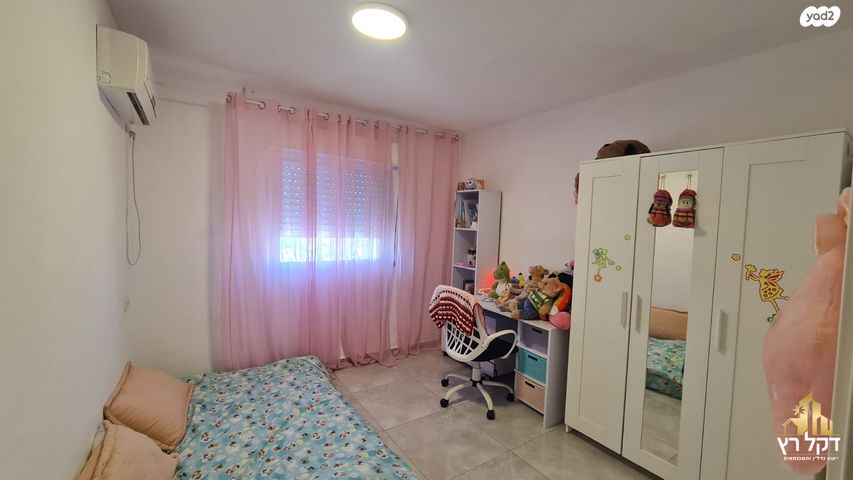 דירה, שלמה קליין, עכו