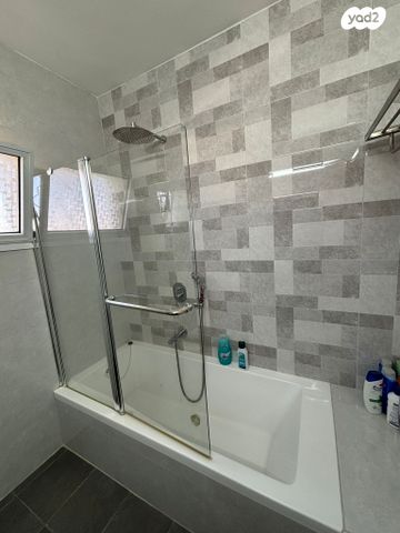 בית פרטי/ קוטג', סטולר, נווה מנחם, באר שבע