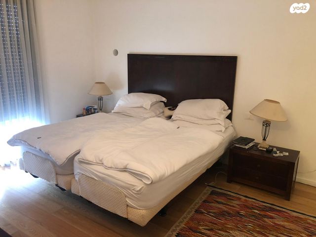 דירה, הוד השרון