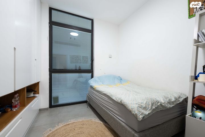 דירה, משה שרת, שכונת בן גוריון, מרכז העיר ג', רמת גן