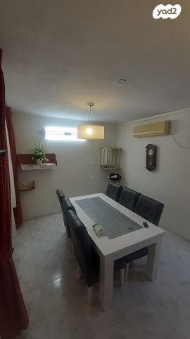 דירת גן, חפץ חיים, זכרון משה, ירושלים