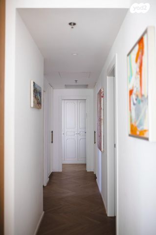 דירה, החשמונאים 100, גני שרונה, קרית הממשלה, תל אביב יפו