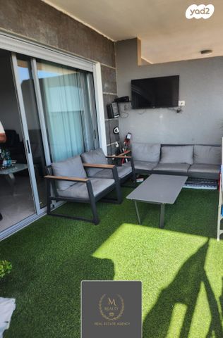 מאיר עמית 10