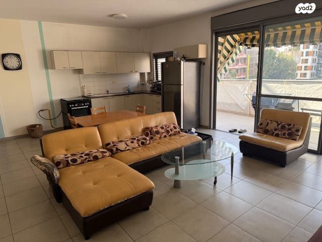 גג/ פנטהאוז, הפלמ"ח 11, רמת ורבר, פתח תקווה