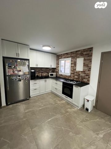 בית פרטי/ קוטג', אופקים