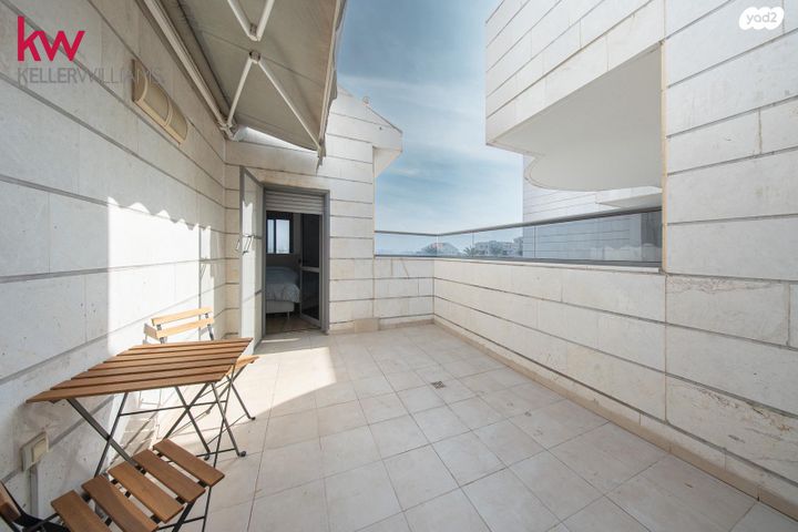 דופלקס, הורד, קרית הפרחים - 2005, רעננה