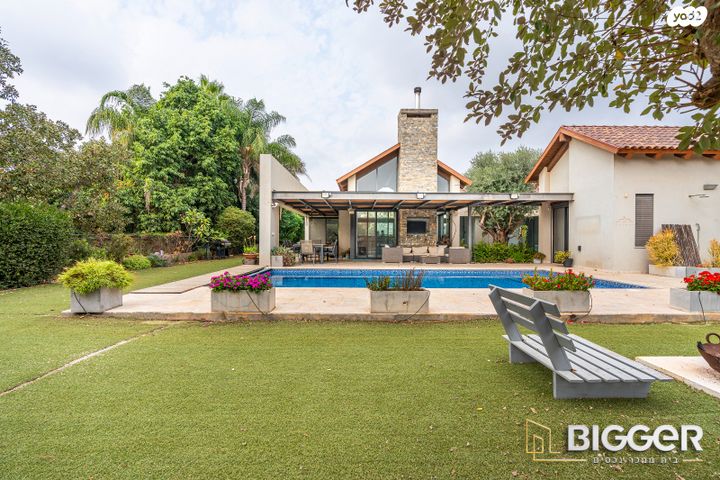 בית פרטי/ קוטג', פרדס חנה כרכור