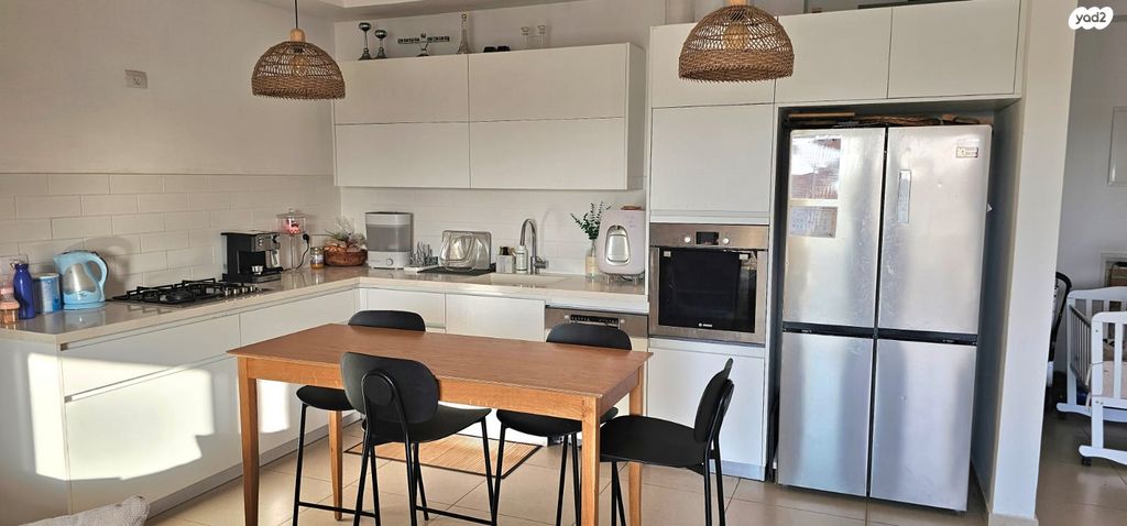 דירה, הגאולה, רמתיים, הוד השרון