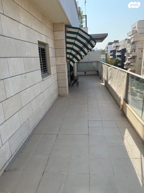 גג/ פנטהאוז, הפלמ"ח 11, רמת ורבר, פתח תקווה