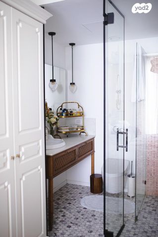 דירה, החשמונאים 100, גני שרונה, קרית הממשלה, תל אביב יפו