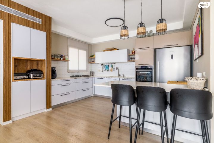 דירה, פקיעין 2, אבן גבירול, רחובות