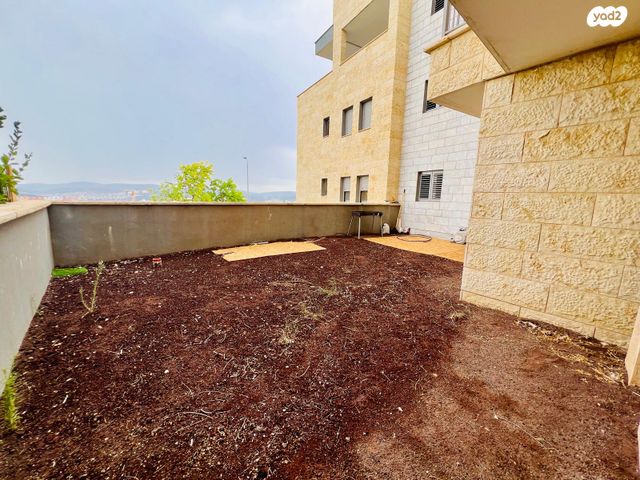 דירת גן, כרמיאל