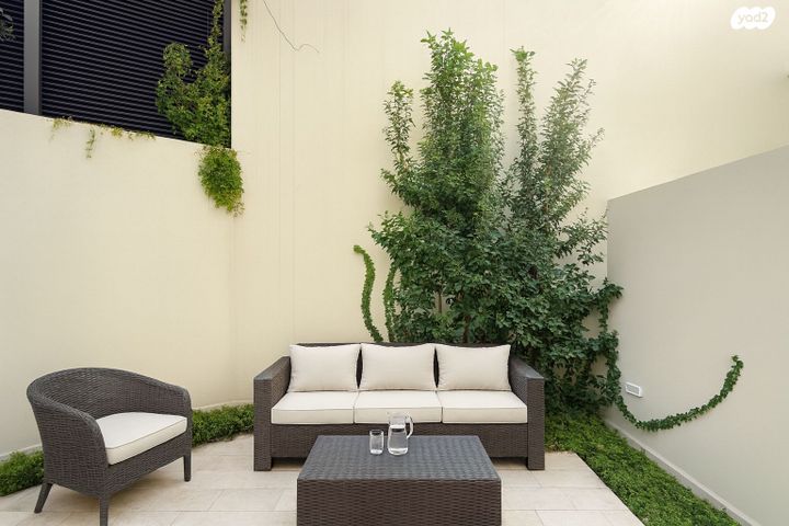 דירת גן, יבנאל 26, נווה צדק, תל אביב יפו