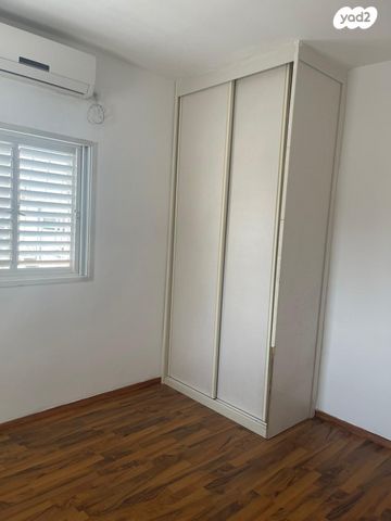 דירה, שדרות חיים וייצמן, צפון מערב מרכז העיר, נתניה