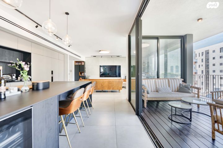 דירה, משה שרת, שכונת בן גוריון, מרכז העיר ג', רמת גן