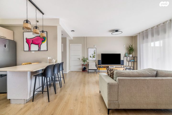 דירה, פקיעין 2, אבן גבירול, רחובות