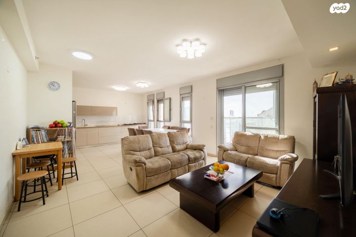 דרך מנחם בגין 