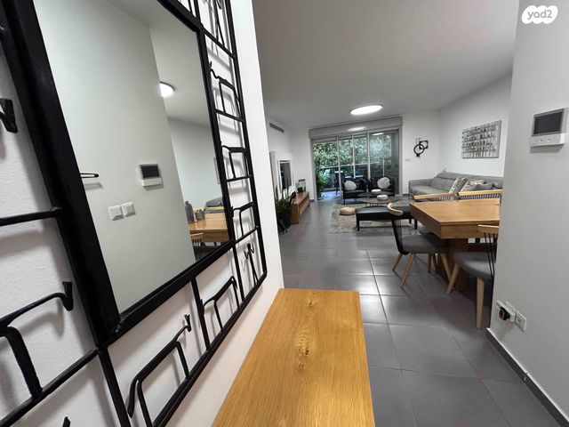 דירה, שדרות ששת הימים 14, מרכז, כפר סבא