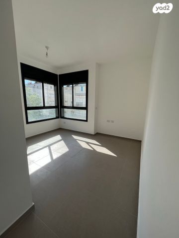 דירה, נתניה