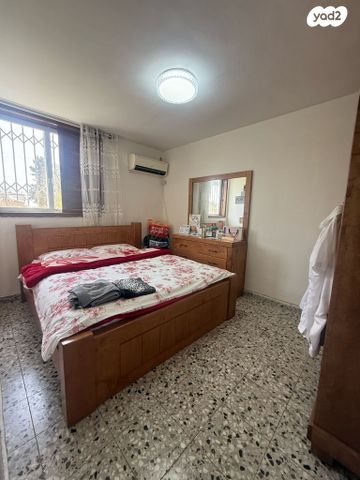 דירת גן, התמרים, מגדים, קרית גת